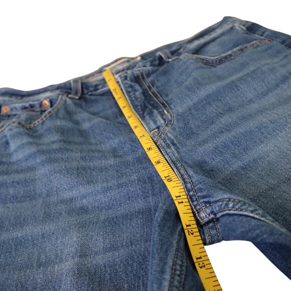 Levis Womens Low Pro Straight Jeans Size 31 Breathe Out Medium Wash Blue Denim - Picture 9 of 12